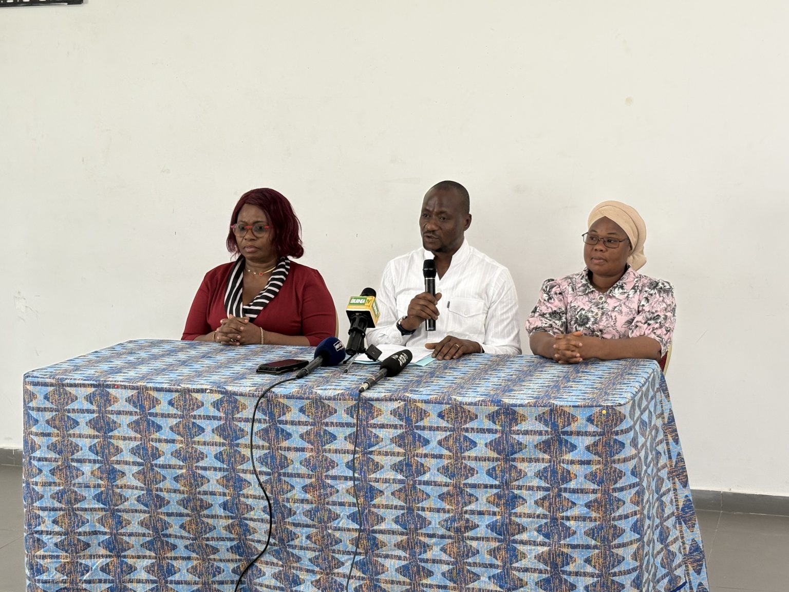 Côte d’Ivoire-AIP / UNJCI : Franck Ettien appelle au calme et au respect des institutions