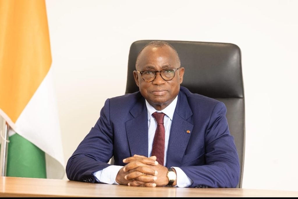 Côte d’Ivoire-AIP/ Plus de 7500 candidatures validées pour la phase écrite du concours de recrutement exceptionnel d’enseignants contractuels