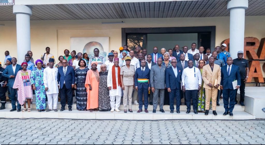 Côte d’Ivoire–AIP/ Conseil municipal de Grand-Bassam : la gestion du maire Jean-Louis Moulot saluée