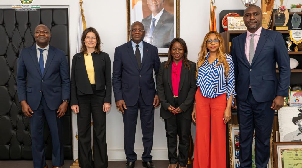 Côte d’Ivoire-AIP/ Le ministre Silas Metch échange avec un média digital sur la mise en place d’une collaboration