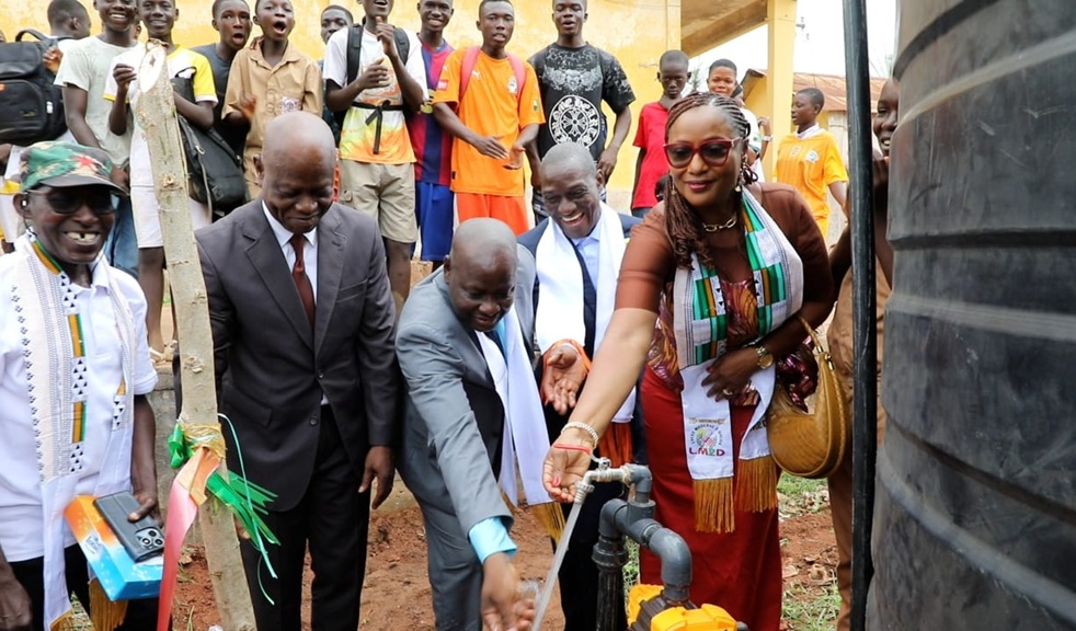 Côte d’Ivoire – AIP / Des anciens élèves rétablissent l'accès à l'eau potable aux lycées modernes 2 et 4 de Daloa