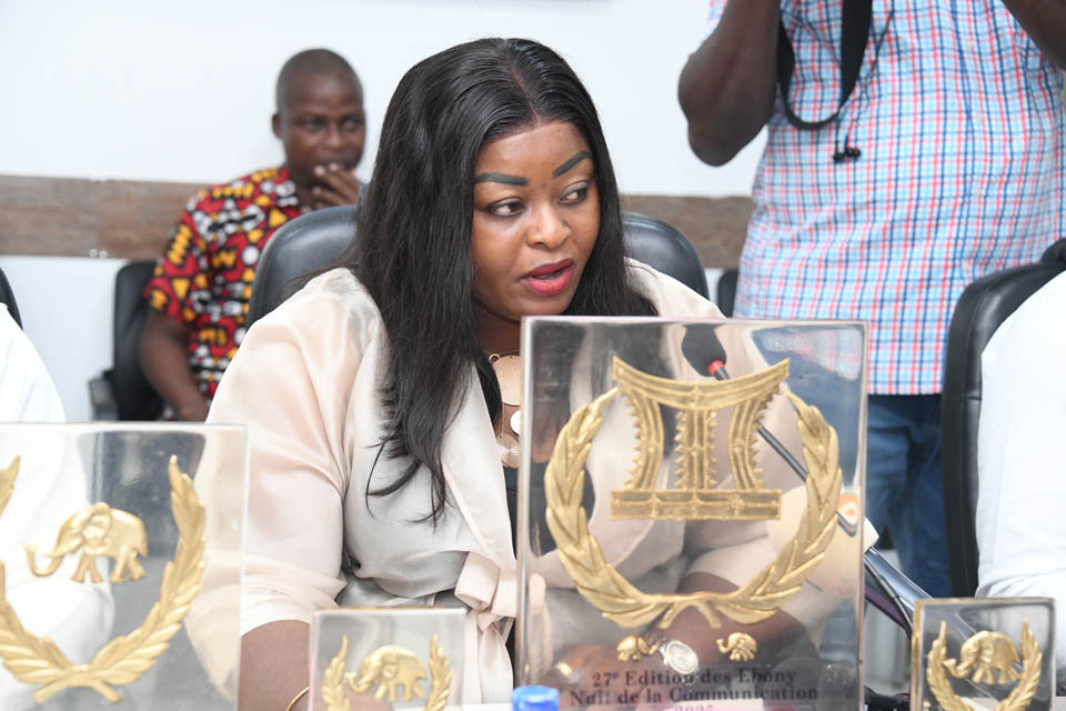 Prix-FAAPA-EBONY-MIN-COM11