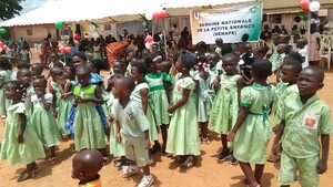 Côte d’Ivoire–AIP / Abengourou : les acteurs de la petite enfance lancent un appel urgent à l’État et aux partenaires face à la précarité des structures