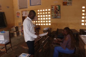 Côte d’Ivoire-AIP / Élections MUGEFCI : une affluence encore modérée pour près de 8 000 électeurs attendus à Yamoussoukro