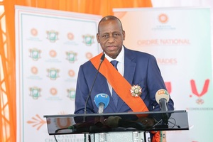 Côte d’Ivoire-AIP/ Décoration de 144 personnalités : le Grand Chancelier Ally Coulibaly exalte le mérite comme « digue contre les aléas »