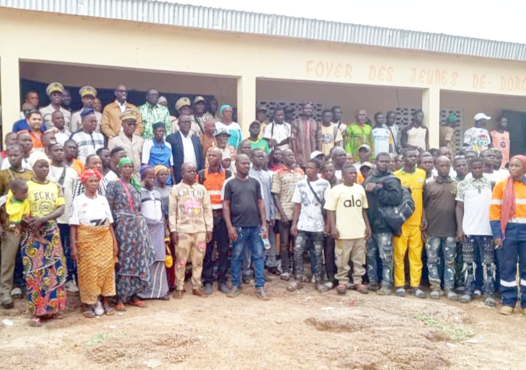 Côte d’Ivoire-AIP/Projet minier de Doropo : plus de 200 personnes impactées reçoivent des bordereaux de compensation