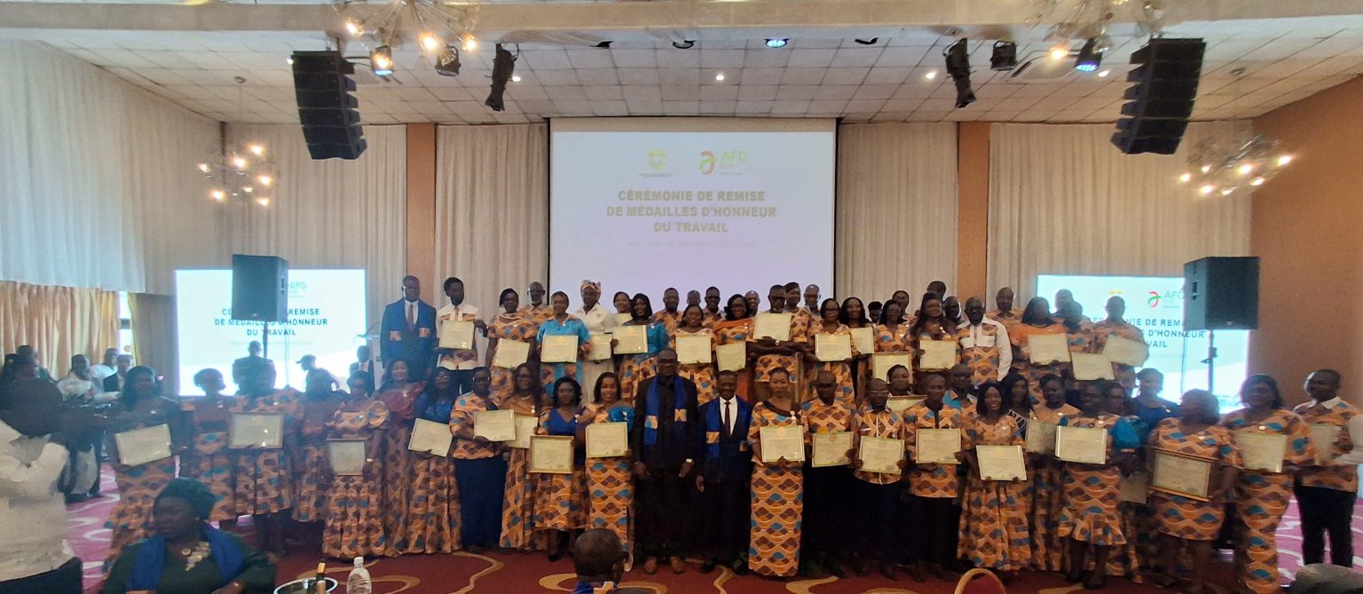 Côte d’Ivoire-AIP/ AFG Bank honore 56 agents : une célébration de la fidélité et du capital humain