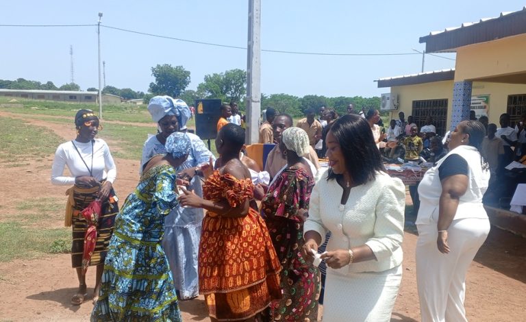 Côte d’Ivoire-AIP/ Le collège moderne Ouedallah de Mankono promeut les valeurs culturelles traditionnelles auprès des élèves