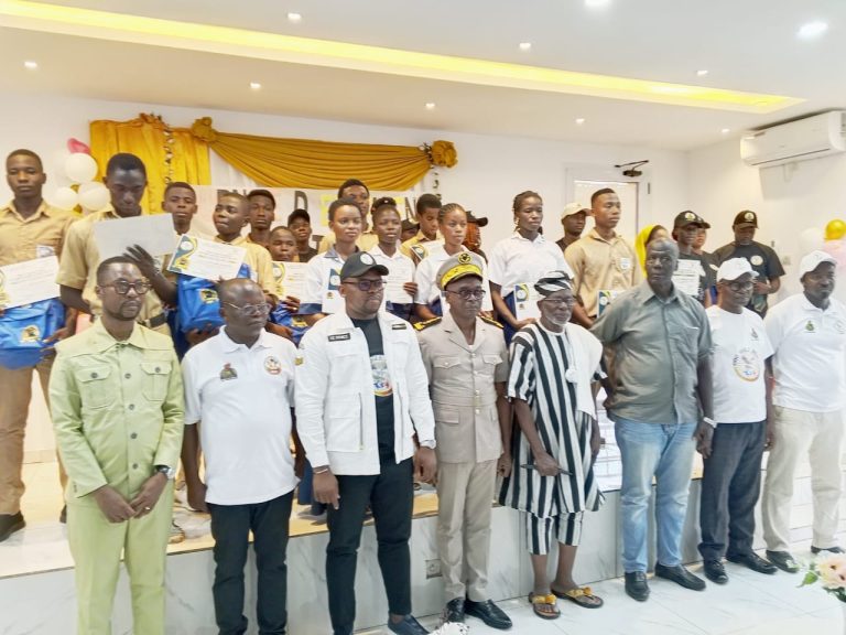 Côte d’Ivoire -AIP/ Les meilleurs élèves des classes d’examen honorés à Doropo