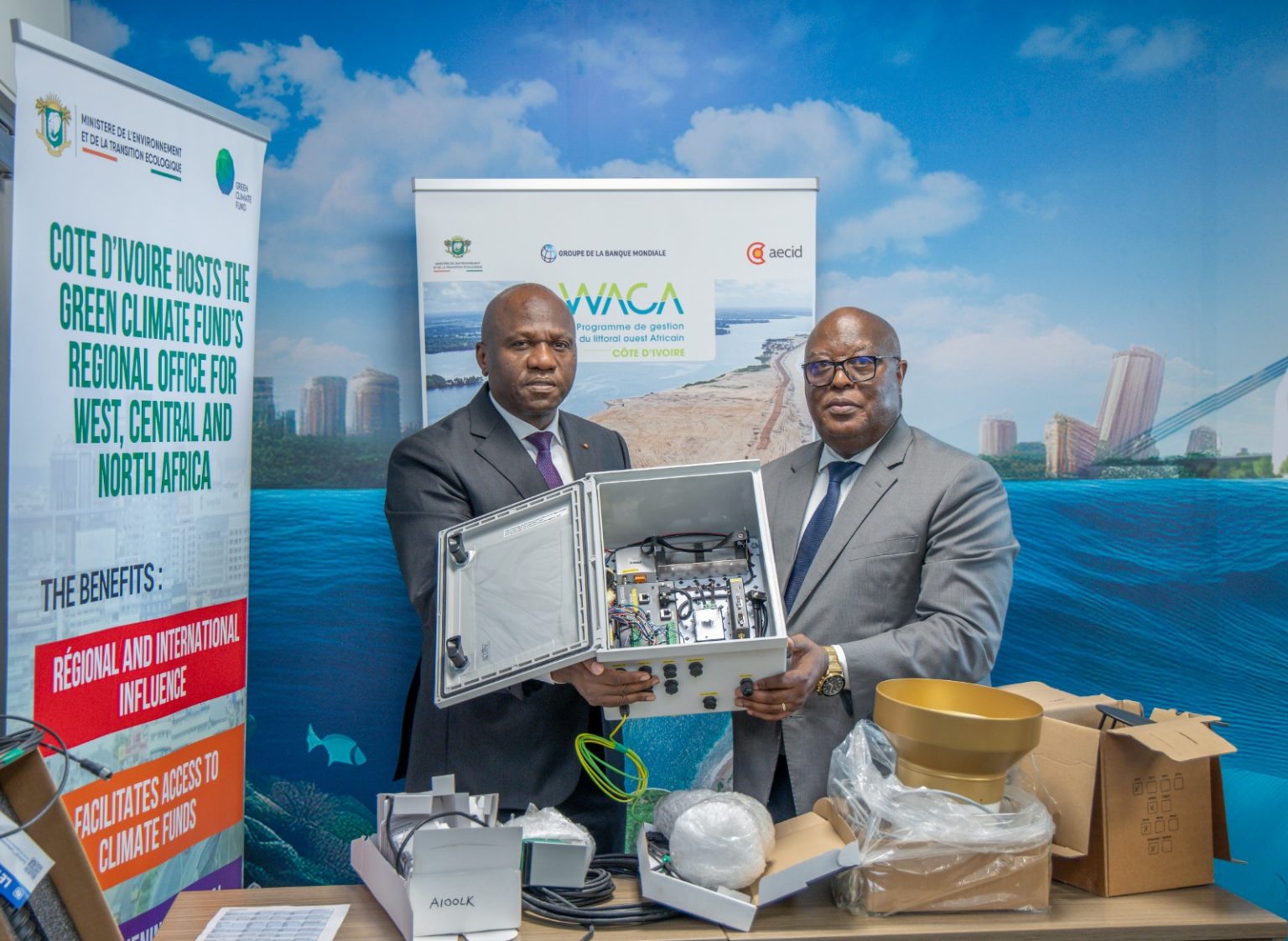 Côte d’Ivoire-AIP/ Projet WACA: 110 millions FCFA de matériel high-tech pour booster la recherche à l’Université Félix Houphouët-Boigny