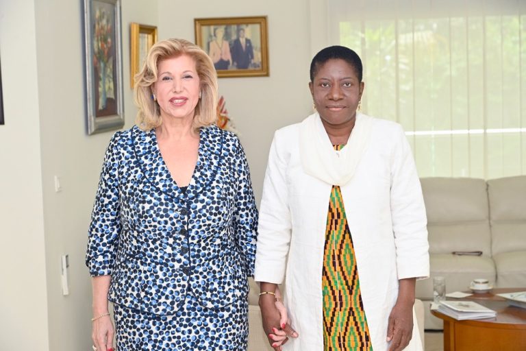 Côte d’Ivoire-AIP/ Audience à la Première dame : Henriette Lagou salue les actions du FAFCI en faveur des femmes