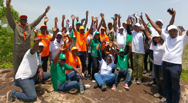 Côte d’Ivoire -AIP/ Le personnel de la juridiction de Bouna visite le parc national de la Comoé