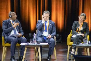 Côte d’Ivoire-AIP/Inter/ OMSA: Sidi Touré plaide à Paris pour un financement accru de la santé animale