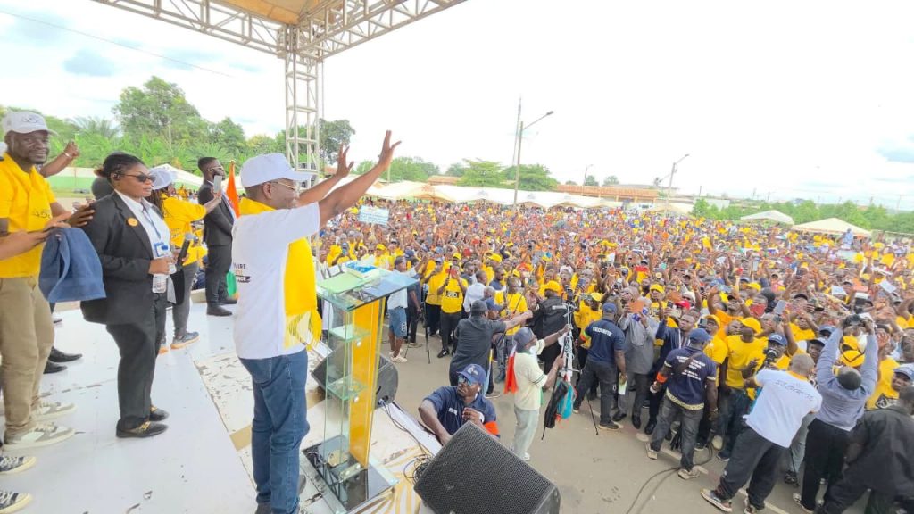 Côte d’Ivoire-AIP/ A Tiassalé, Assalé Tiémoko appelle à une réforme en profondeur de la démocratie