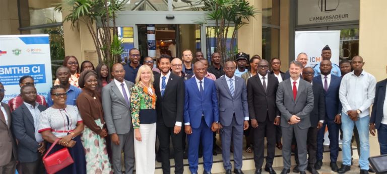 Côte d’Ivoire-AIP/ Projet BMTHB CI : Plus de 133 agents de police formés aux techniques modernes de détection de fraude documentaire