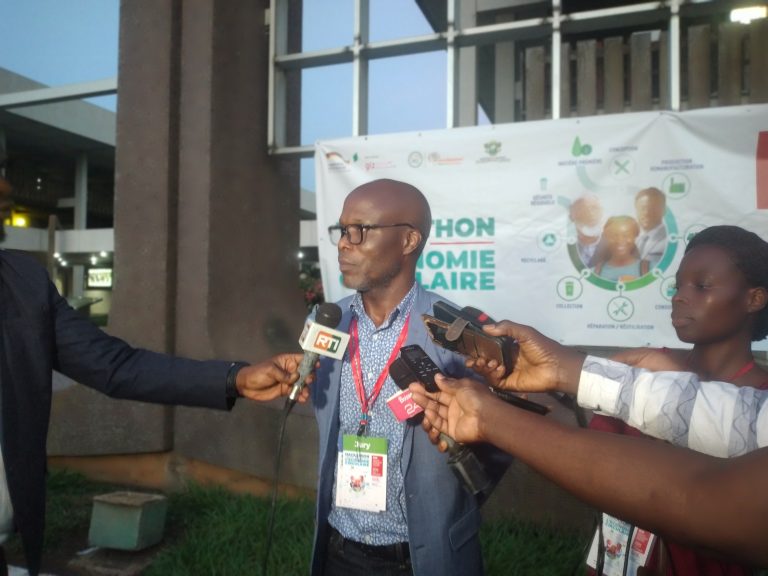 Côte d’Ivoire-AIP / Le projet Bioban remporte le hackathon national sur l’économie circulaire à Yamoussoukro