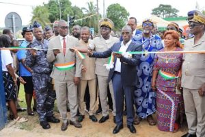 Côte d’Ivoire-AIP/ Le ministre Vagondo Diomandé inaugure le premier commissariat de police de Fresco