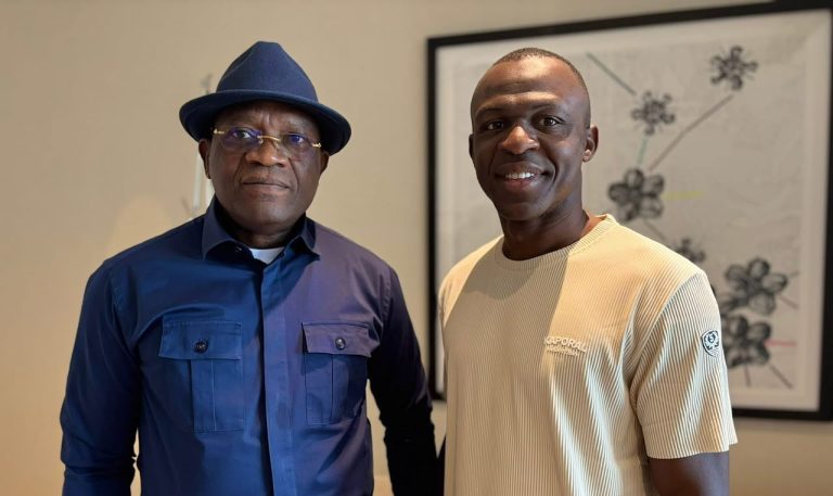 Côte d’Ivoire-AIP/ Coupe du monde 2026 : l’ex-international Arouna Koné reçu en audience par le ministre Sials Metch à Philadelphie