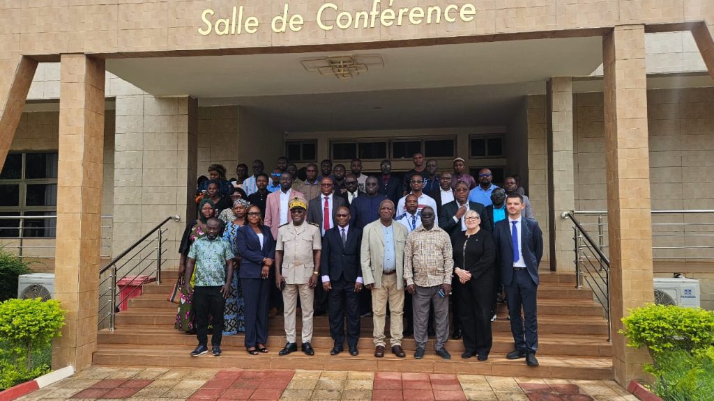 Côte d’Ivoire-AIP/ Le préfet du Poro encourage l’intégration de l’innovation dans la gestion publique