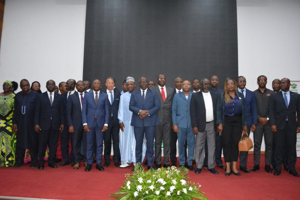 Côte d’Ivoire-AIP/ Le ministère des Transports lance une plateforme digitale pour le renouvellement du parc automobile