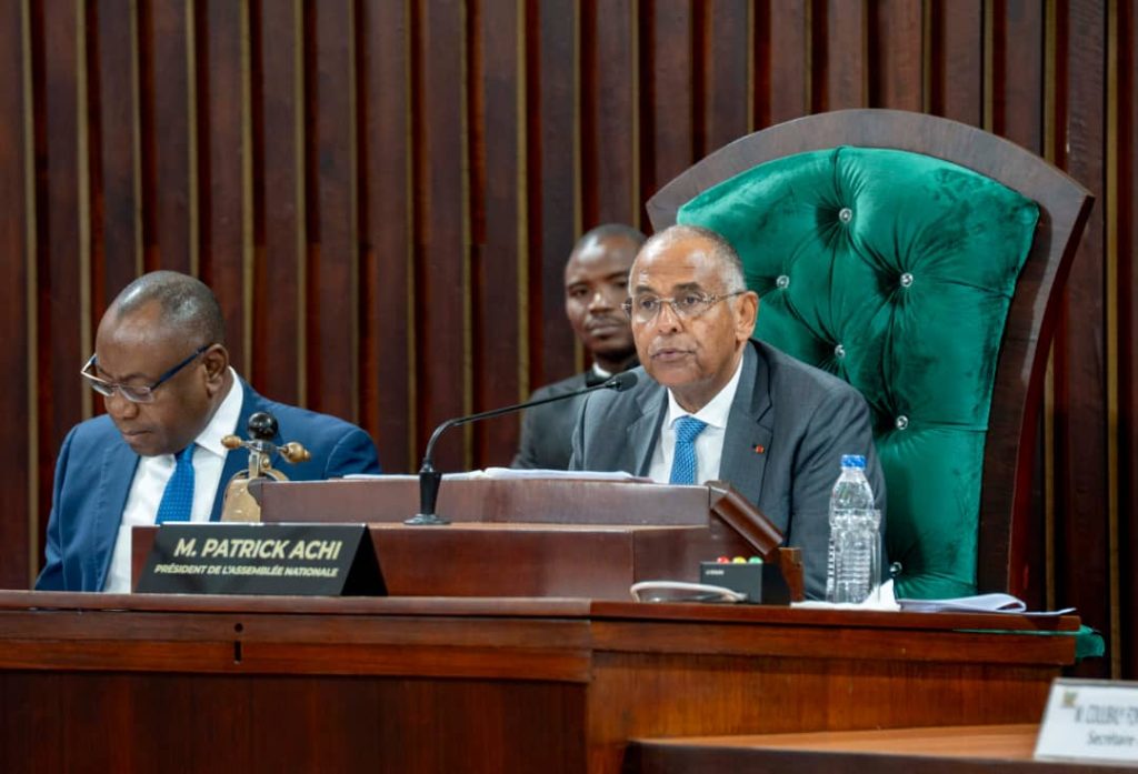 Côte d’Ivoire-AIP/ Les députés adoptent à l’unanimité trois projets de loi et ratifient six ordonnances