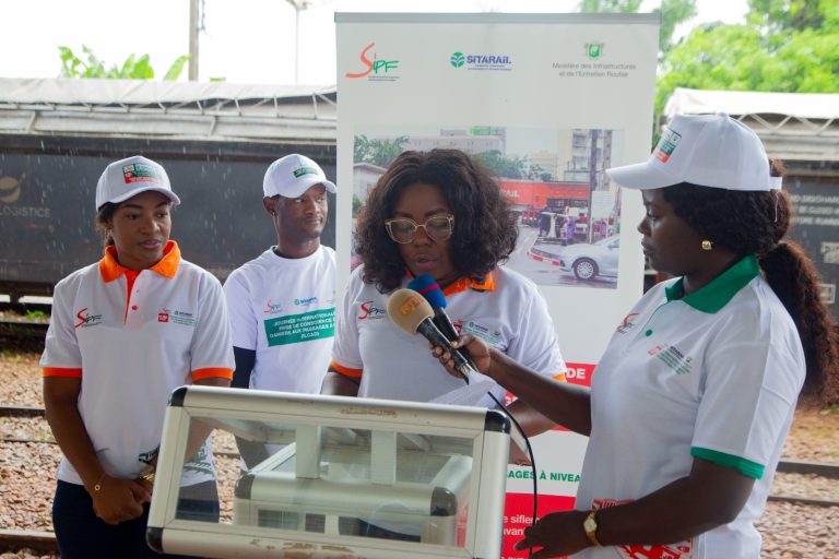 Côte d’Ivoire-AIP/ Les populations de Dimbokro sensibilisée à l’adoption de comportements responsables aux abords des voies ferrées