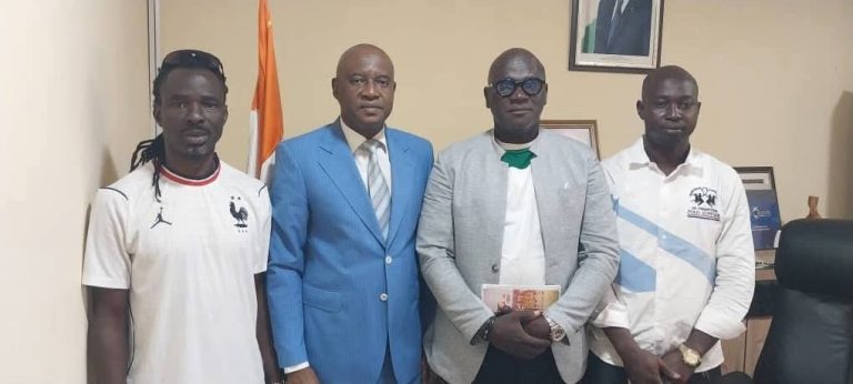 Côte d’Ivoire-AIP /Le maire de Soubré soutient l’équipe de maracana avant une compétition nationale