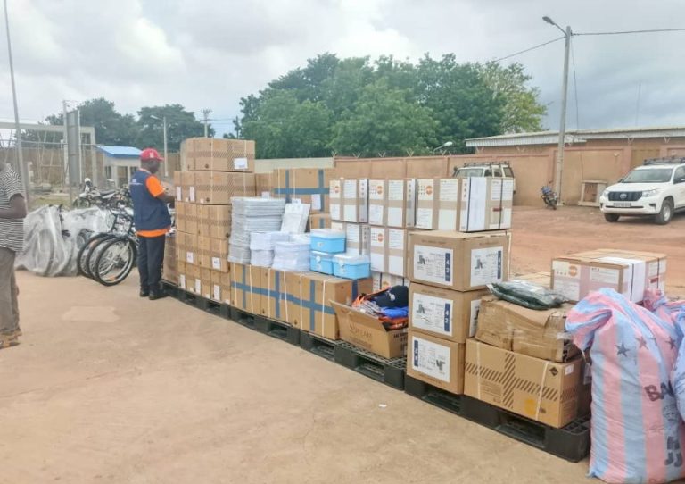 Côte d’Ivoire-AIP/UNFPA remet des kits de santé reproductive et équipements à des structures sanitaires du Bounkani