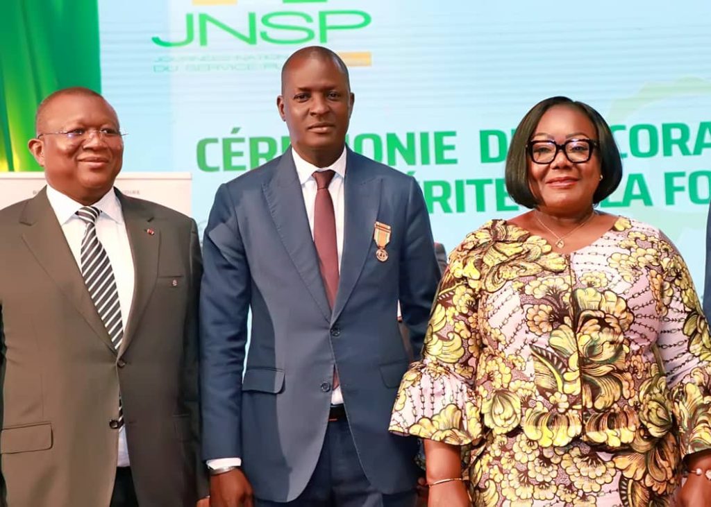 Côte d’Ivoire-AIP / JNSP 2026 : le directeur du centre de recherches océanologiques distingué pour ses travaux scientifiques