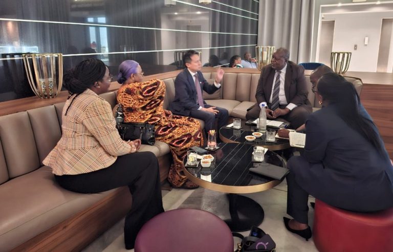 Côte d’Ivoire-AIP/ Le directeur général de l’OMPI échange avec les dirigeants de l’INAD-CI à Abidjan (communiqué)