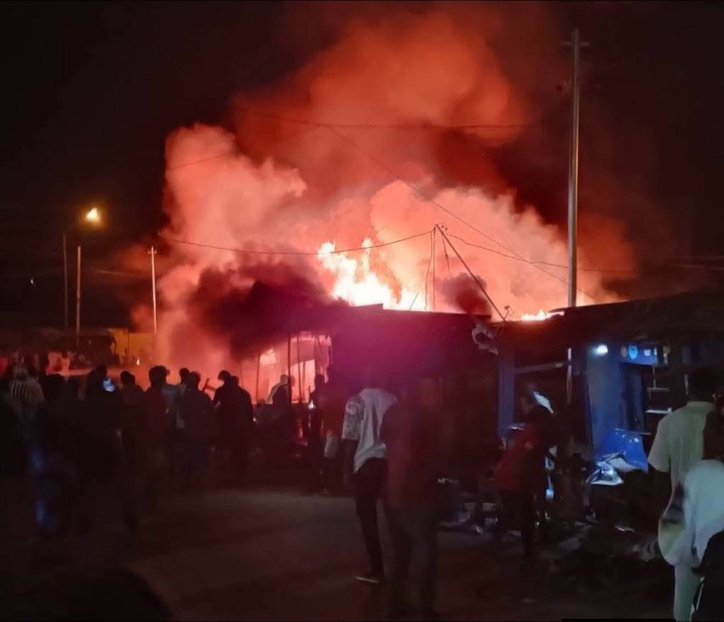 Côte d’Ivoire-AIP/ Un incendie ravage une partie du marché de Man sans faire de victime