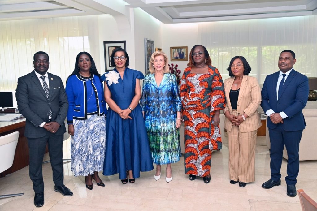 Côte d’Ivoire-AIP/ Fête des mères 2026 : la Première dame Dominique Ouattara reçoit les vœux de Tidjane Thiam