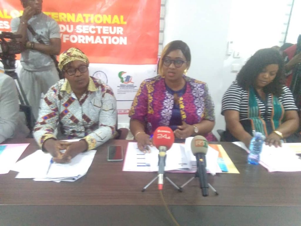 Côte d’Ivoire-AIP/ Le REDICI lance le premier Salon international des femmes du secteur de l’éducation et de la formation en juillet à Abidjan