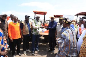 Côte d’Ivoire-AIP/ Le ministère de l'Agriculture apporte un appui aux producteurs de riz et de maïs à Subiakro