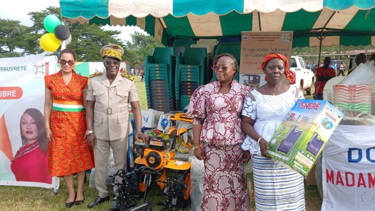 Côte d’Ivoire-AIP/ Des équipements remis aux associations de femmes de Mayo pour renforcer leurs activités génératrices de revenus