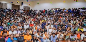 Côte d’Ivoire-AIP/ Le ministre Adama Diawara annonce la revalorisation prochaine des bourses et des aides alimentaires aux étudiants