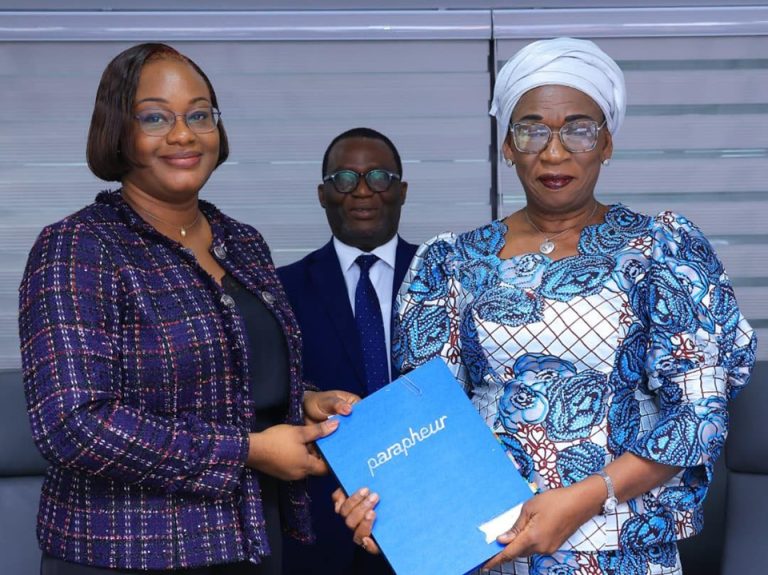 Côte d’Ivoire-AIP/ Bobi Grâce Oulobote prend les fonctions de directrice de cabinet du ministère de la Fonction publique