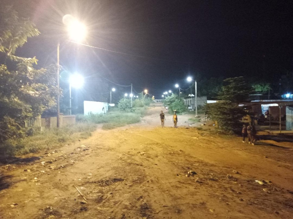 Côte d’Ivoire-AIP/ L’extension de l’éclairage public améliore la sécurité et dynamise les activités économiques à Taï