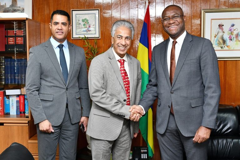 AIP/Inter/ Économie bleue: la Côte d’Ivoire renforce sa coopération avec Maurice et les Seychelles