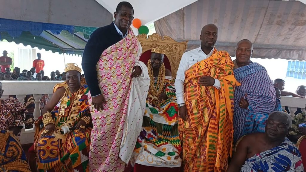 Côte d’Ivoire-AIP/ Les ministres Hien Yacouba Sié et Jean Louis Moulot annoncent leur nomination au Roi du Sanwi