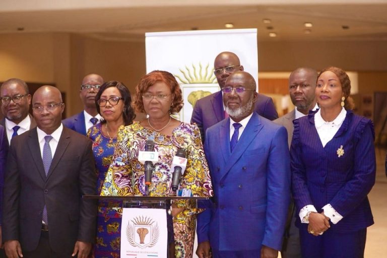 Côte d’Ivoire-AIP/ Le Sénat adopte en commission cinq projets de loi de ratification sur les droits des personnes handicapées, l’énergie et le transport aérien