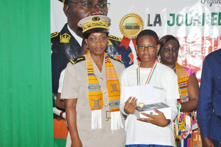 Côte d’Ivoire-AIP/Les meilleurs élèves et encadreurs de Divo distingués sur fond de recul des résultats au BAC et au BEPC