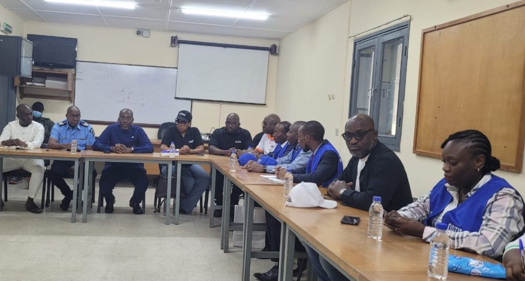 Côte d'Ivoire-AIP/ L'Autorité de régulation du transport intérieur annonce une campagne de mise en conformité des véhicules de transport en commun