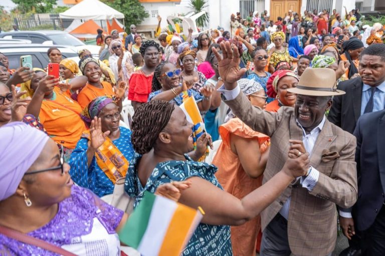 Côte d’Ivoire-AIP/ Adama Bictogo appelle les femmes de Yopougon à une mobilisation exceptionnelle pour la Fête de l’Indépendance