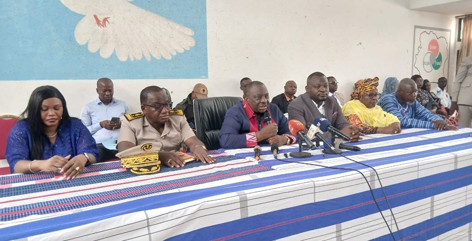 Côte d'Ivoire-AIP / Le gouvernement annonce des actions de solidarité en faveur des commerçants sinistrés du grand marché de Bondoukou
