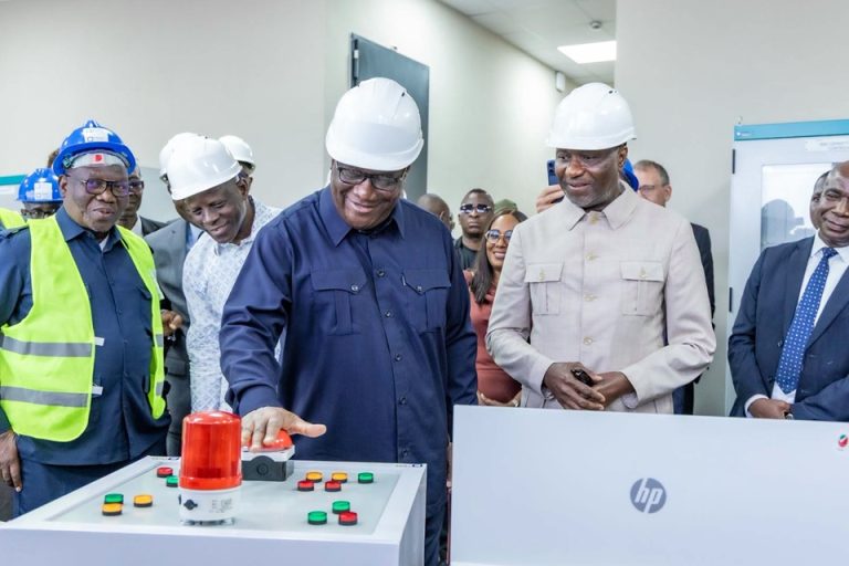 Côte d’Ivoire-AIP/ Téné Birahima Ouattara inaugure la centrale solaire de Sokoro 2 à Ferkessédougou