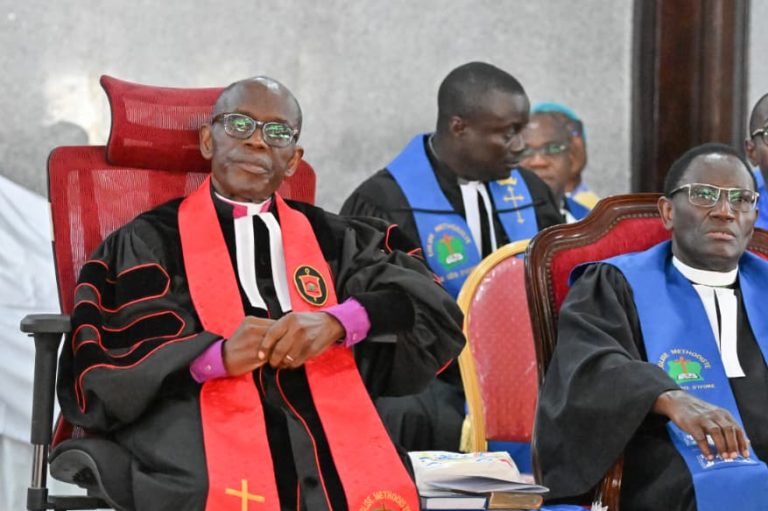 Côte d’Ivoire-AIP/ Culte d’actions de grâces du Bishop Benjamin Boni : le Président Ouattara et la communauté méthodiste saluent un homme d’une grande humilité