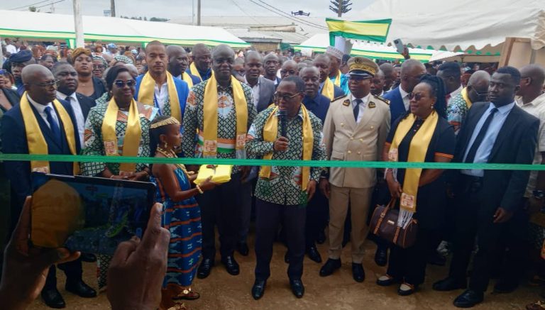 Côte d’Ivoire – AIP/ Le marché central entièrement rénové livré aux commerçants à Bonoua