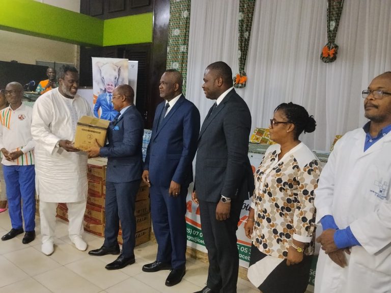 Côte d’Ivoire-AIP/ Cancer pédiatrique: la Fondation Gadji Celi apporte un appui à l’unité d’oncologie du CHU de Treichville