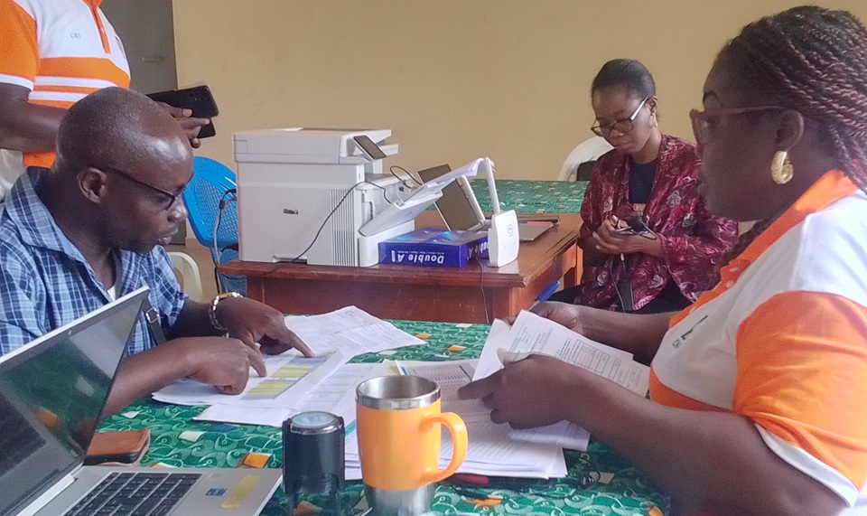 Côte d'Ivoire-AIP/ La direction régionale de la CNPS de Bondoukou sensibilise les populations de Tanda à la protection sociale